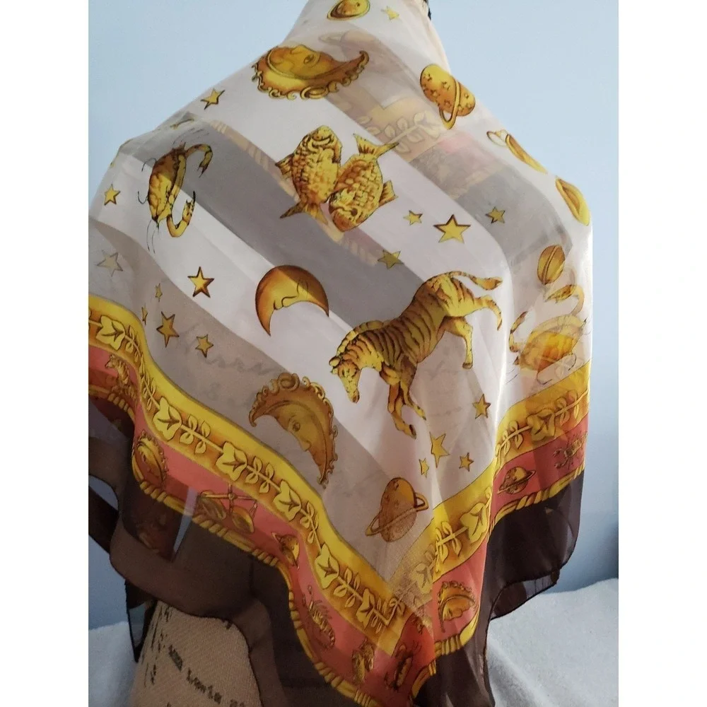 Scarf Womans 40 x 40 Square has Sun, Moon‎ & Animals